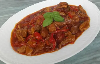 Katův šleh v pomalém hrnci