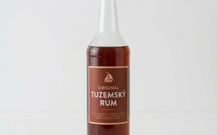 Rum (originál tuzemský)