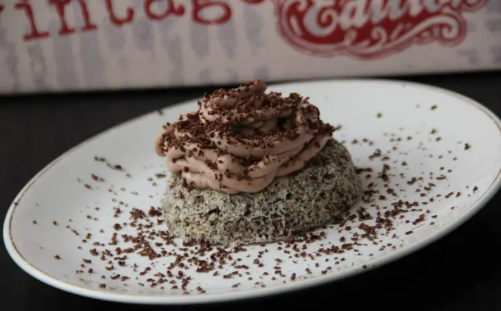 Mugcake z mandľovej múky s čokoládou