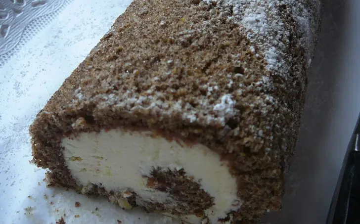 Čirokovo-maková roláda - korpus bez lepku i mlieka, náplň už je na Vás