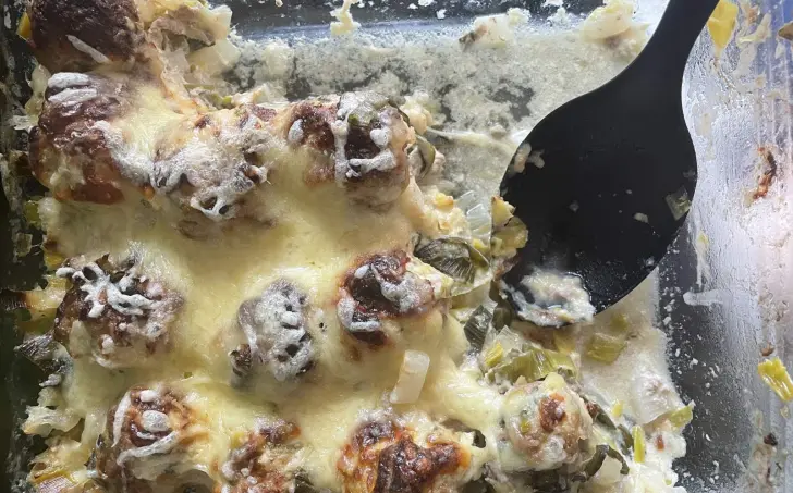 Mäsové guľky zapečené s pórom