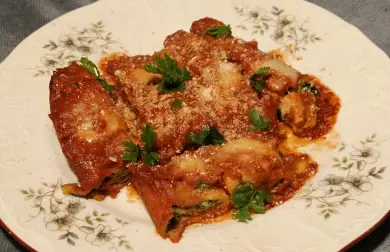 Cannelloni s ricottou a špenátem v rajčatové omáčce - LC