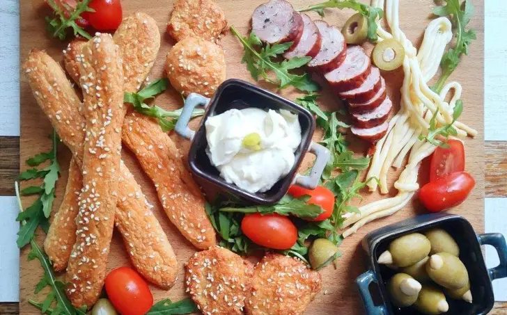 Sezamové tyčinky - krekry - sušienky