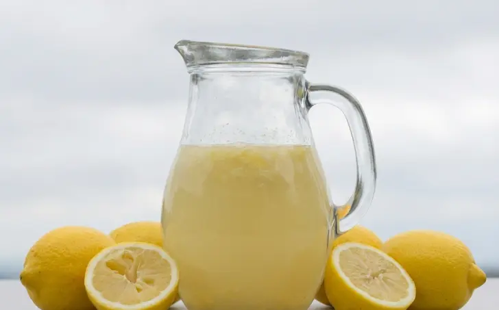 Citronová šťáva, čerstvá