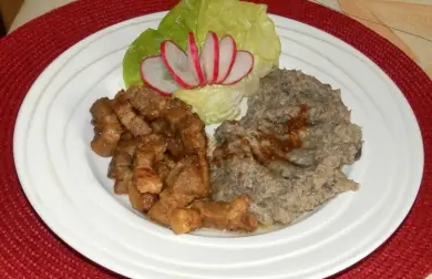 Bravčové mäso a šampiňónové pyré