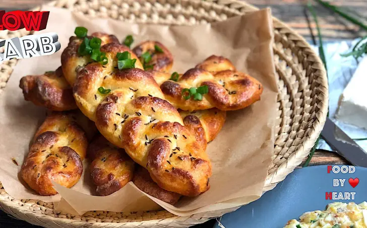 Syrové ŽEMLE Low Carb PEČIVO