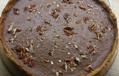 Mandľovo-pekanová keto čokoládová torta