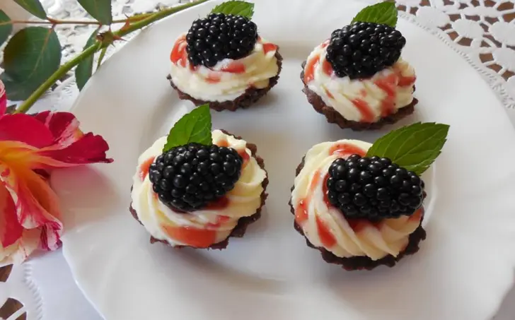 Orechové košíčky s mascarpone