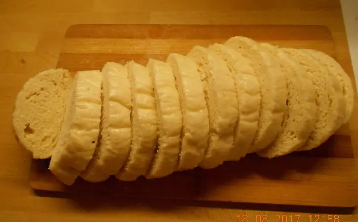 Kysnuté knedle varené v pare
