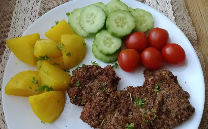 Kuracie rezky v jogurte - nízkosacharidové