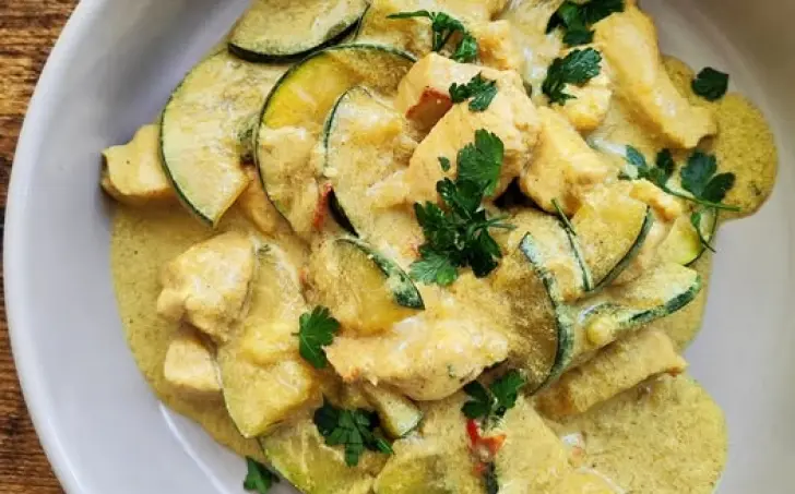 "Thajské curry"