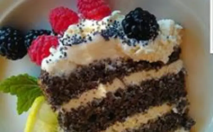 Maková narodeninová torta dohromady asi z 5 surovín!!